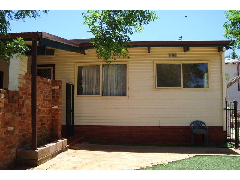 4E Addis Street, Kalgoorlie WA 6430