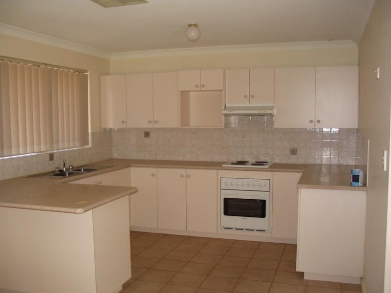 4/100 Piesse Street, Boulder WA 6432