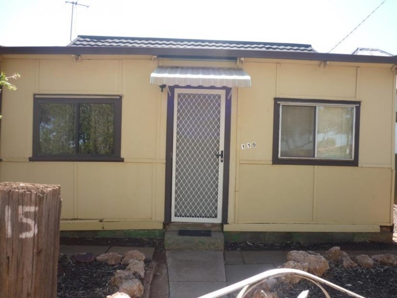 115 Wittenoom Street, Boulder WA 6432