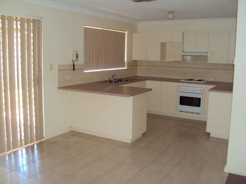 1/100 Piesse Street, Boulder WA 6432