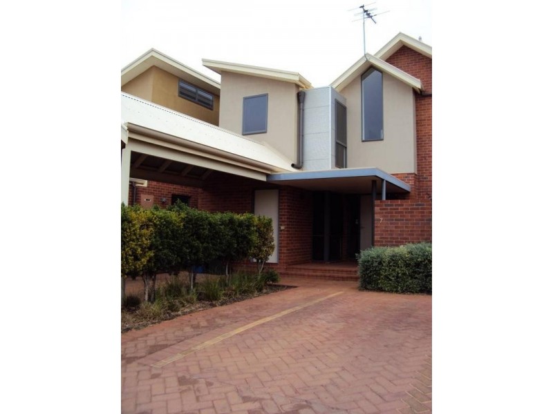 7/35 Premier Street, Kalgoorlie WA 6430