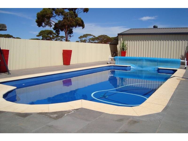 5 Vitali Crescent, Somerville, Kalgoorlie WA 6430