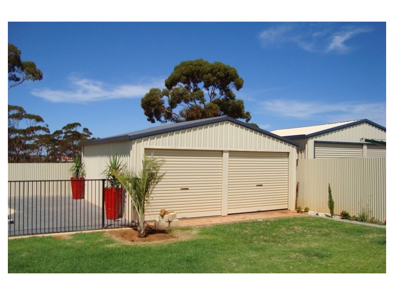 5 Vitali Crescent, Somerville, Kalgoorlie WA 6430