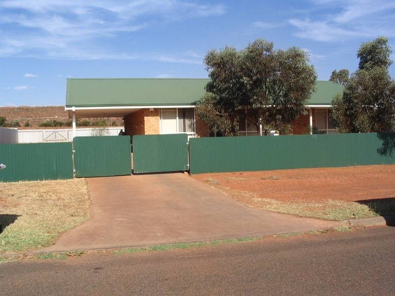 11 Powell Street, Boulder WA 6432