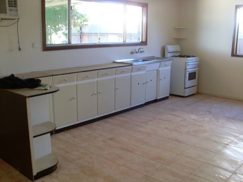 143 Forrest Street, Boulder WA 6432