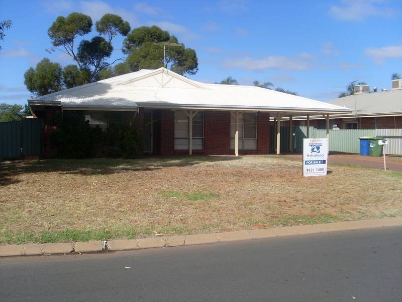 3 Holroyd Way, Kalgoorlie WA 6430