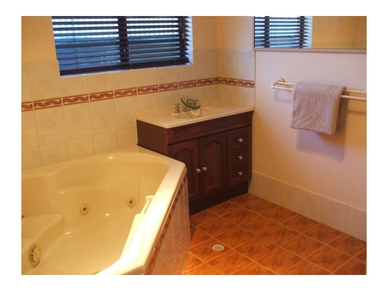 6 Erin Court, Kalgoorlie WA 6430