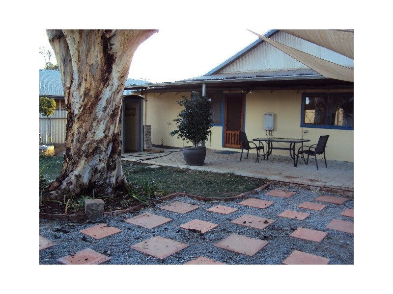 8E Victoria Street, Kalgoorlie WA 6430