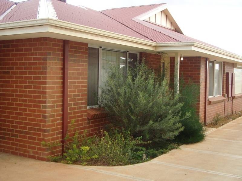 2/9 Rule Court, Kalgoorlie WA 6430