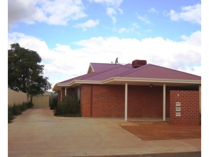 2/9 Rule Court, Kalgoorlie WA 6430