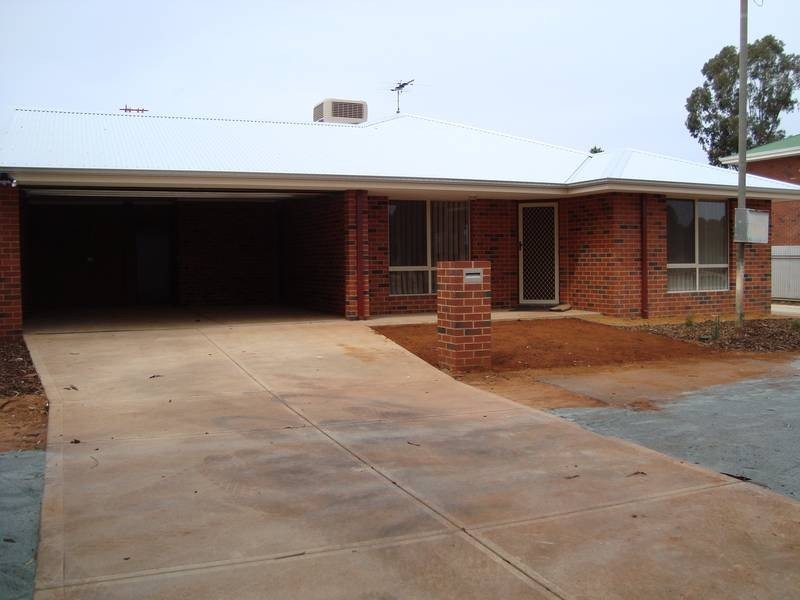 3/11 Brookman Street, Kalgoorlie WA 6430