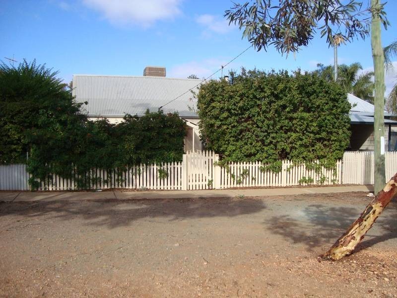99 Collins Street, LAMINGTON, Kalgoorlie WA 6430