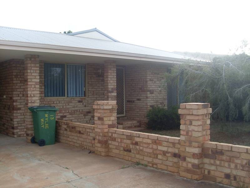13A Wylie Way, Kalgoorlie WA 6430
