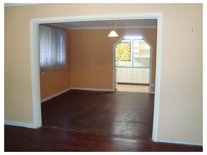 40 Sylvester Street, Coolgardie WA 6429