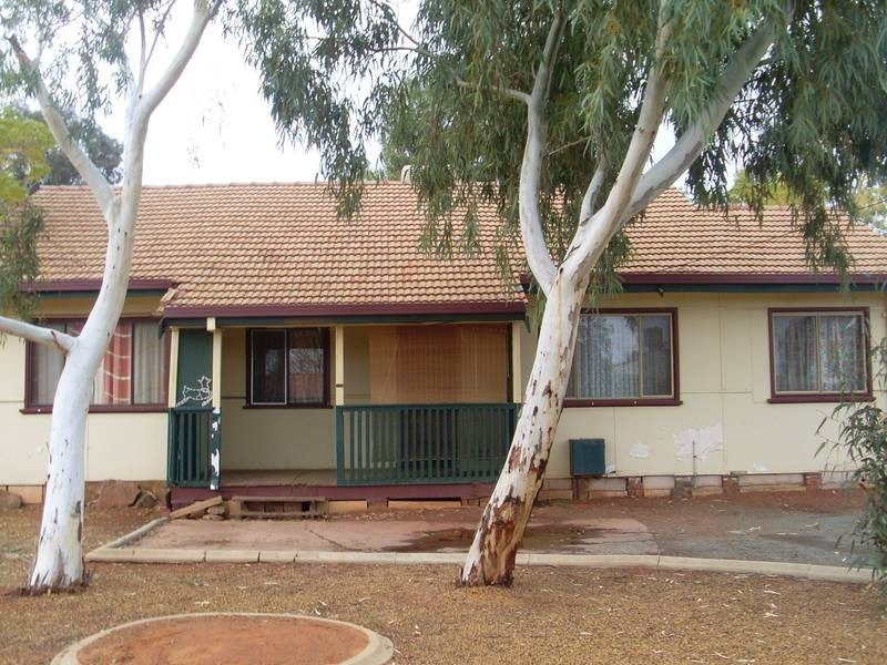 5 Mangini, Boulder WA 6432