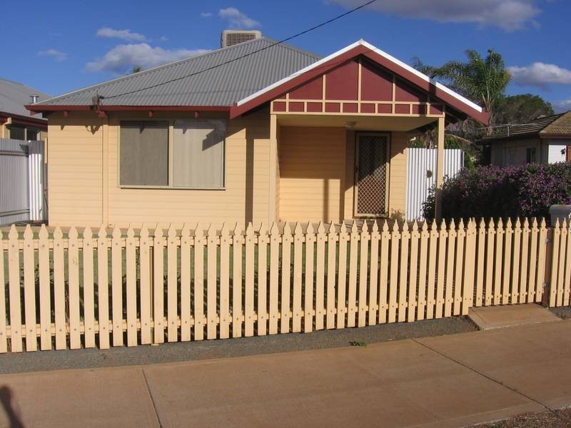 B/4 Outridge Terrace, Kalgoorlie WA 6430