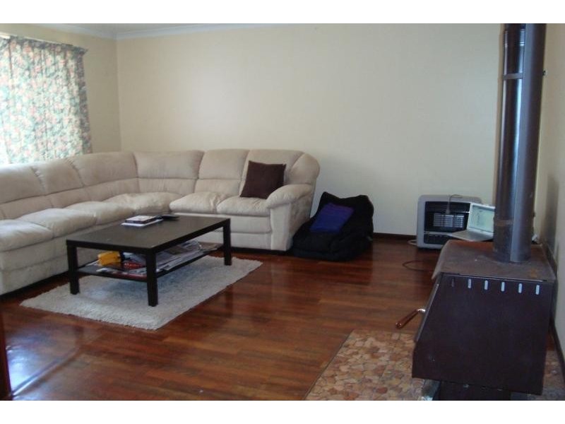 102 Shaw Street, Coolgardie WA 6429