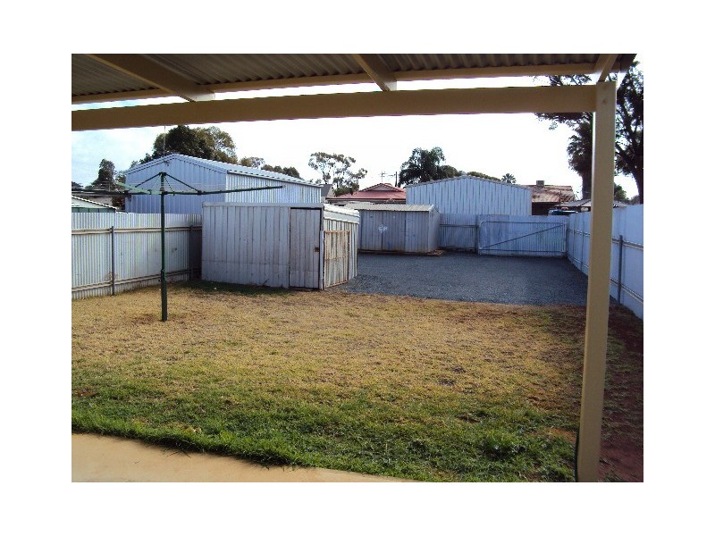 85 King Street, Boulder WA 6432