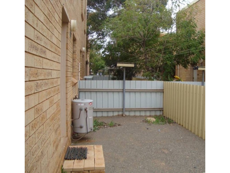 4/2 CARRINGTON STREET, Kalgoorlie WA 6430