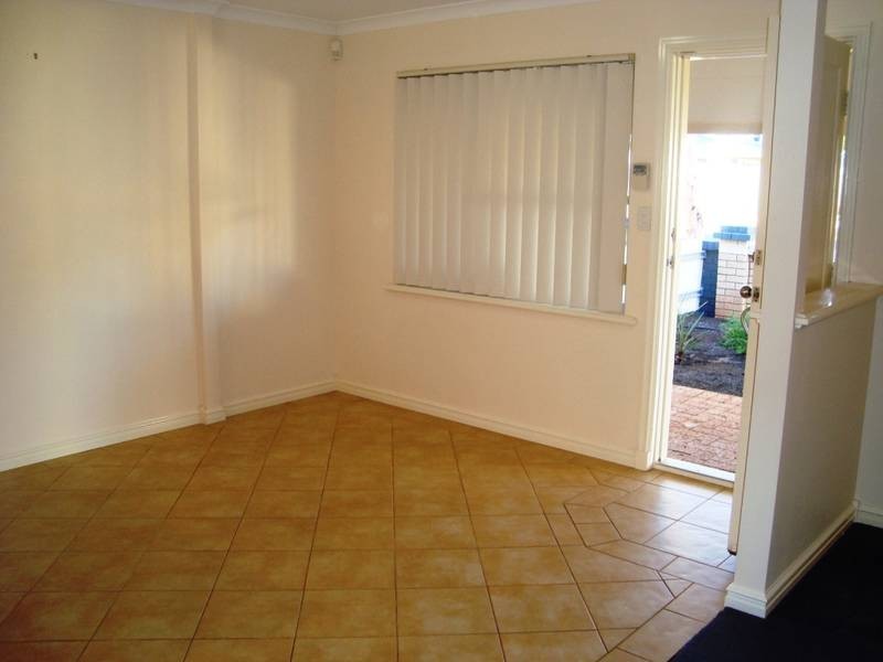 4/243-251 Piccadilly Street, Lamington, Kalgoorlie WA 6430