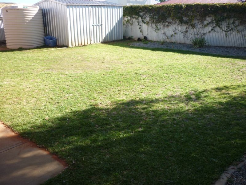 13b Paddington Drive, Hannans WA 6430