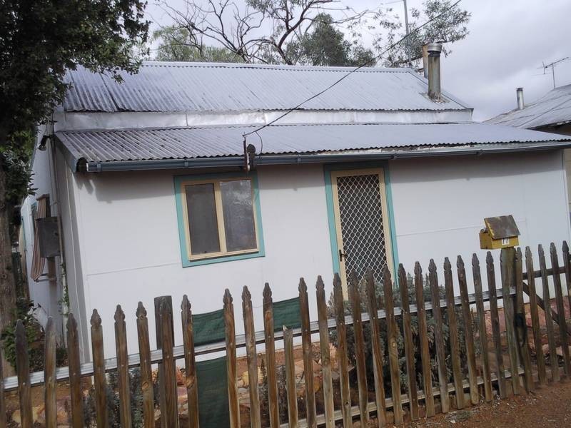 77 Shaw Street, Coolgardie WA 6429