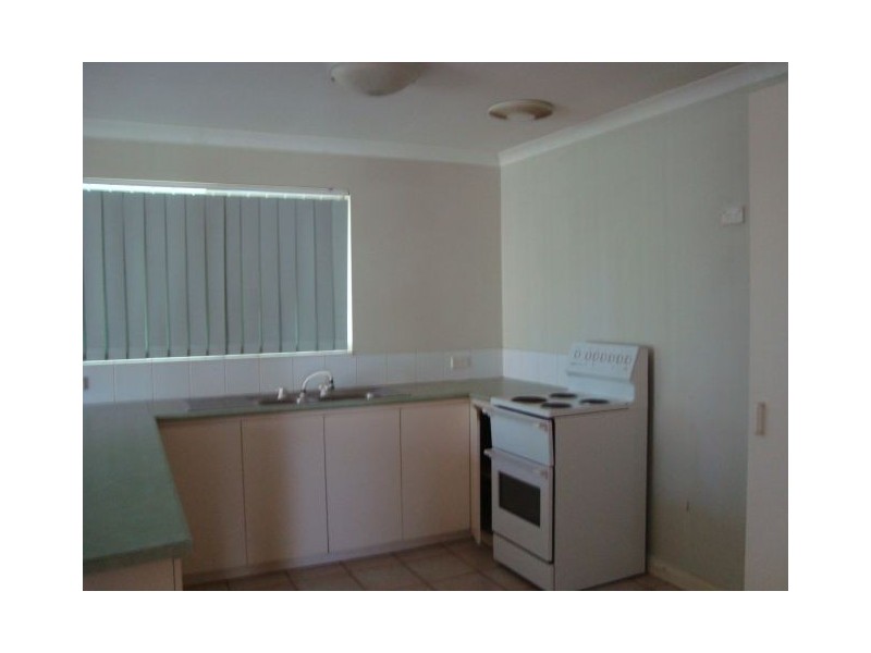 102A Davis Street, Boulder WA 6432