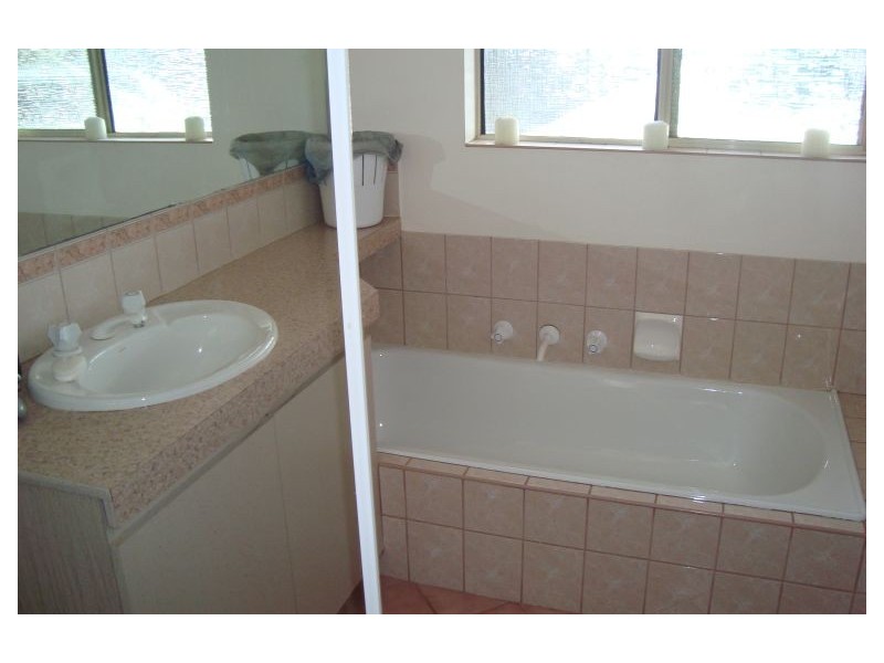 24B Davis Street, Boulder WA 6432