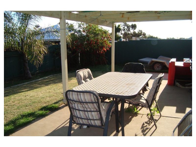 24B Davis Street, Boulder WA 6432