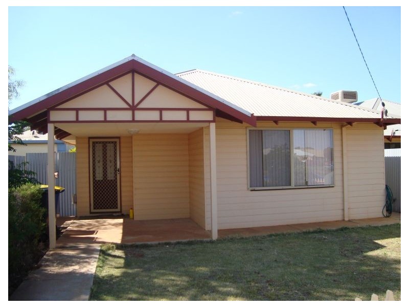 4A Outridge Terrace, Kalgoorlie WA 6430