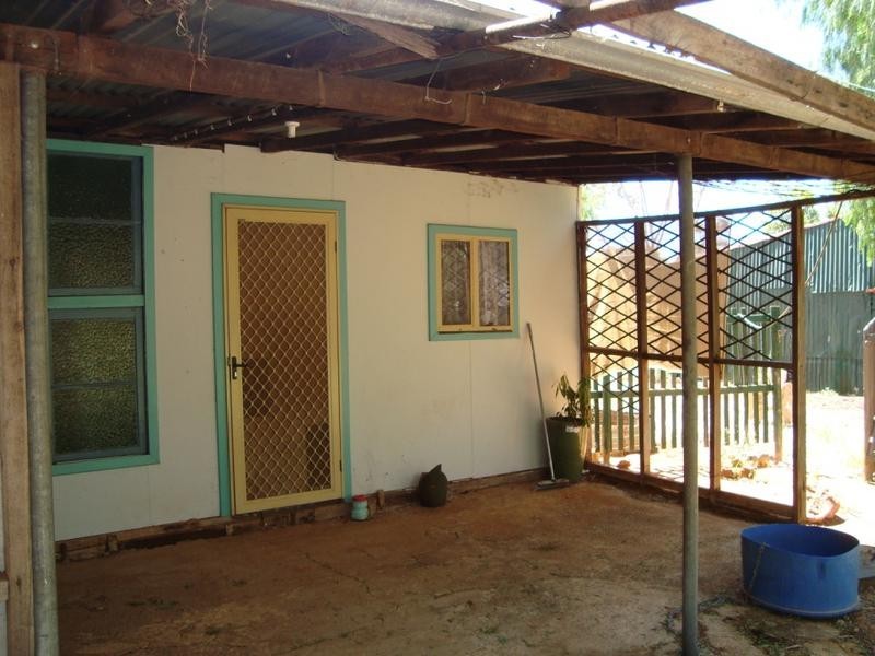 77 Shaw Street, Coolgardie WA 6429
