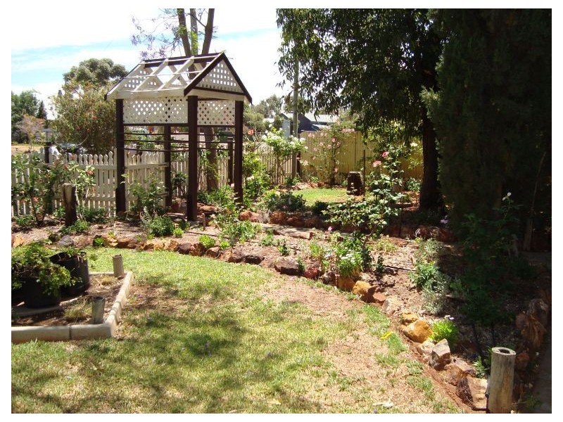 10 Broadarrow Road, Kalgoorlie WA 6430