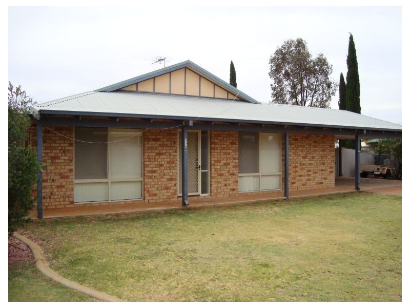 33B Longmore Parade, BROADWOOD, Kalgoorlie WA 6430