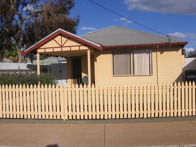 A/4 Outridge Terrace, Kalgoorlie WA 6430