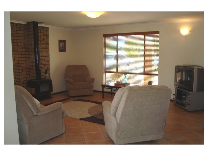 24 Cotter Street North, HANNANS, Kalgoorlie WA 6430