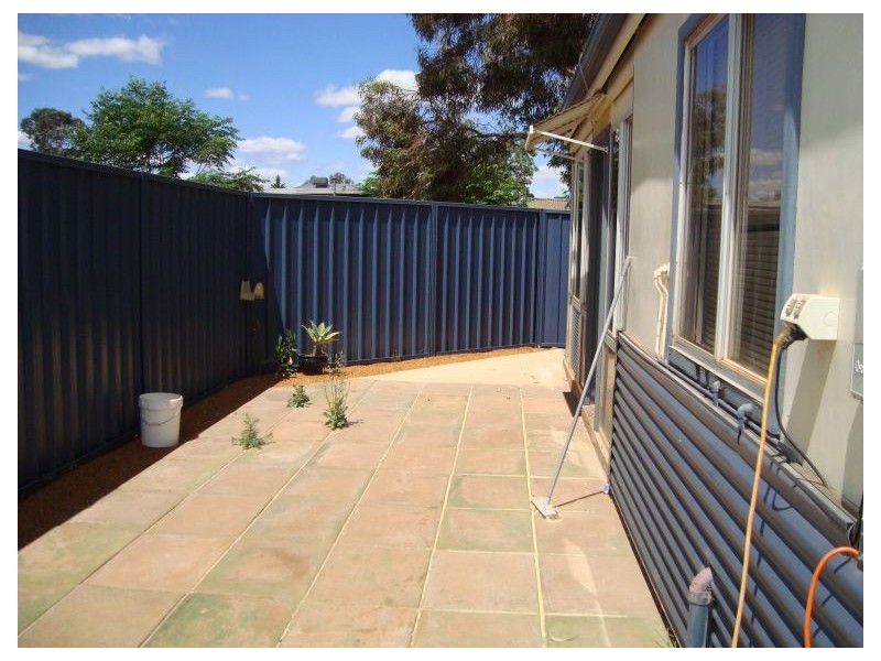 12 Holmes Street, Boulder WA 6432