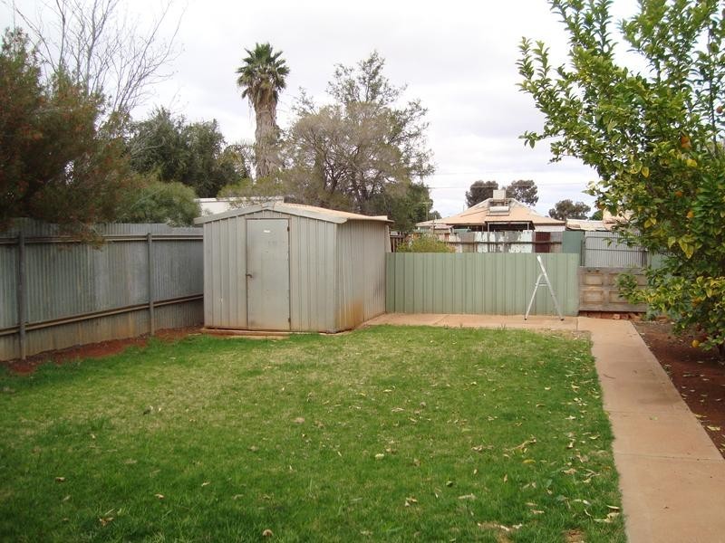26 Rhodes Street, Kalgoorlie WA 6430