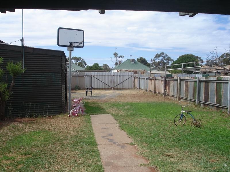 181 Burt Street, Boulder WA 6432