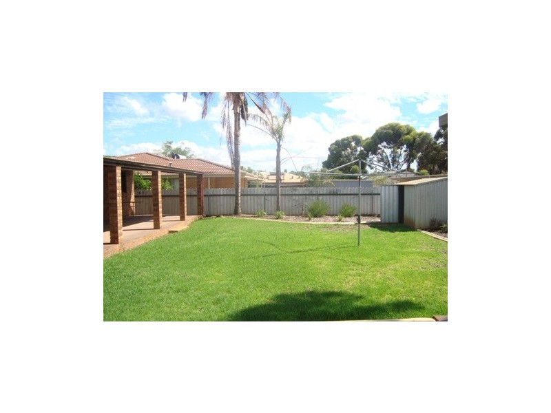 32 Sewell Drive, South Kalgoorlie WA 6430