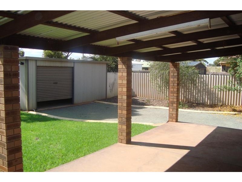 32 Sewell Drive, South Kalgoorlie WA 6430