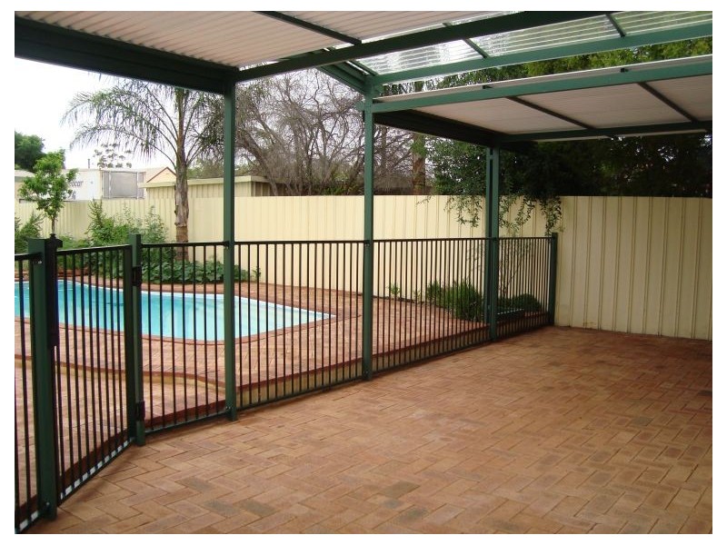 71A Hopkins Street, Boulder WA 6432