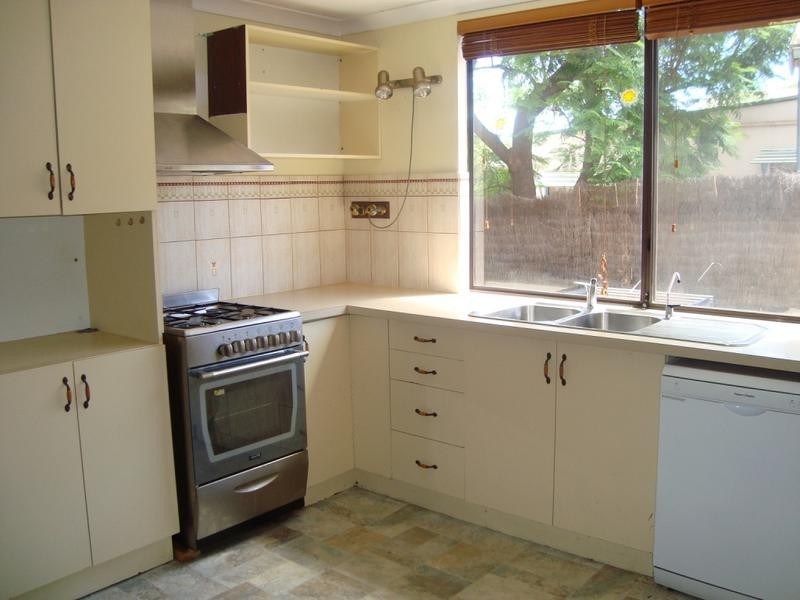 56 Dwyer Street, Boulder WA 6432