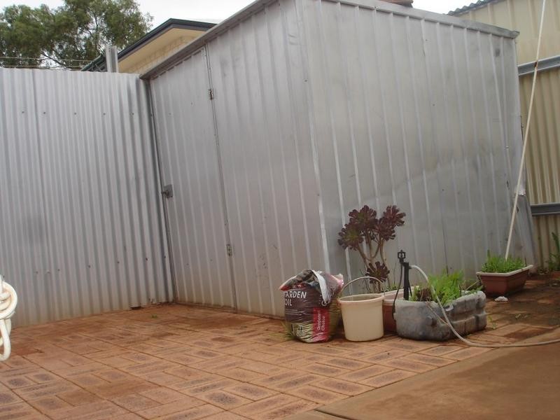 2/52 Roberts Street, Kalgoorlie WA 6430