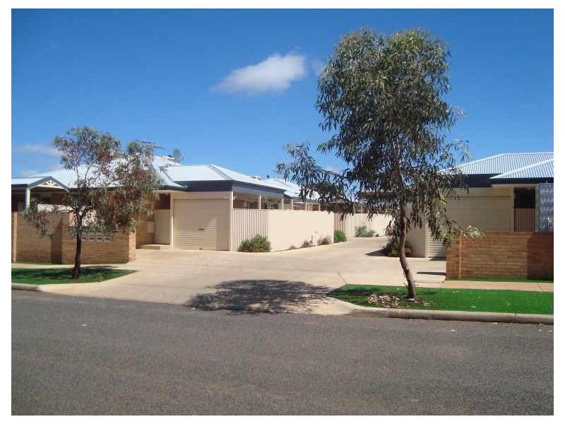 9/18 Hanbury Street, Kalgoorlie WA 6430