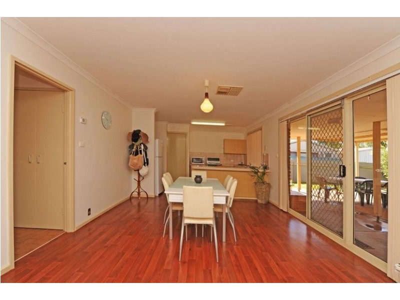 3 Holroyd Way, Boulder WA 6432