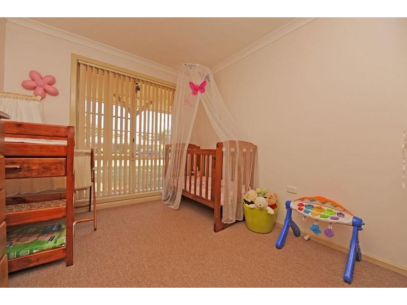 3 Holroyd Way, Boulder WA 6432