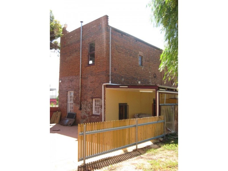 29-31 Bayley St, Coolgardie WA 6429