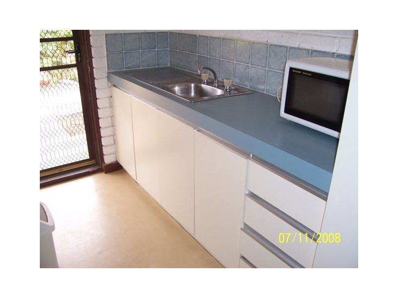 2/11 Piesse Street, Boulder WA 6432