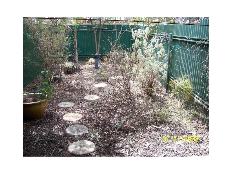 2/11 Piesse Street, Boulder WA 6432