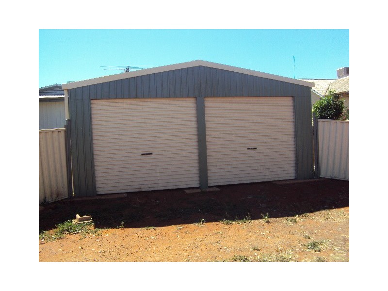 107 Dwyer Street, Boulder WA 6432